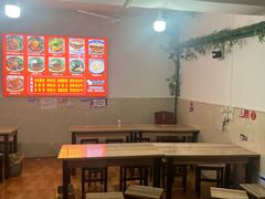 -老字号杨坡红油米线腊汁肉夹馍(东四道巷店)