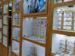 -沪睛眼镜蔡司官方授权店(金桥佳林路店)