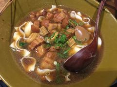 红烧肉面-天府小面馆(Emporium)