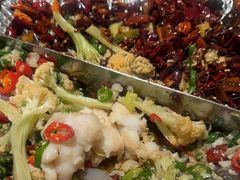 -小鱼小牛·鱼牛干锅·脆鱼火锅(世欧广场店)