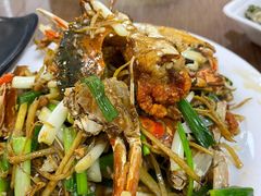 姜葱炒蟹-记忠海鲜