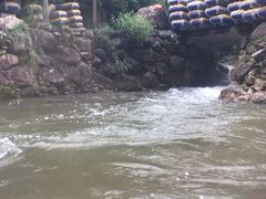 -龙潭峡谷漂流