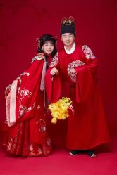 -天长地久婚纱摄影