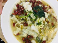 -乐达酸菜鱼面(山师东路店)