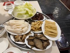 -太婆天府山珍酒楼(亚运村店)
