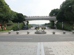 -上海汽车博览公园-北门停车场