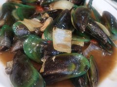 -鹏城人家海鲜酒家·23年老字号(较场尾店)