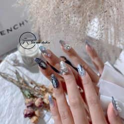 -SixOne六一日式美甲美睫