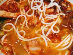 -百春原湖南牛肉粉(百联世纪店)