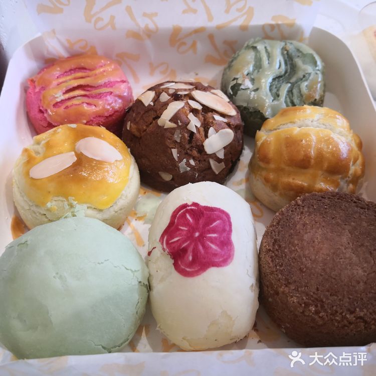 「饽饽房七十二候饼·中式糕点(德外大街店)」