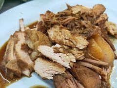烤猪肉-红大哥水门鸡饭(總店)