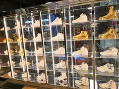 -Air Jordan(世贸天阶店)