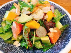 鲜虾牛油果色拉-AFS Cafe & Canteen(闽江二路店)