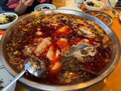 -小饕荟雅安贡椒鱼鲜馆(广福桥店)