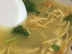 -老山记海城馅饼大酒店(振兴小区店)