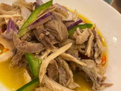 手撕椒麻鸡-清真·玛丽亚新疆菜主题餐厅(浙江中路店)