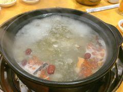 -濠轩阁特色生蚝火锅(水湾路店)