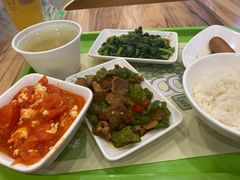 -老乡鸡(南京河西雨润大街店)