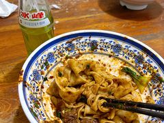 牛肉油泼扯面-马振面(小皮院店)