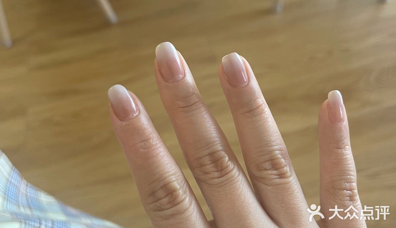短粗胖手手近期做的美甲分享