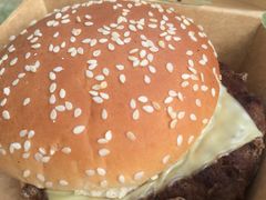 -麦当劳(展览路店)