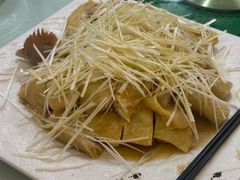 -品香菜馆(旗峰路中侨大厦店)