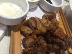 脆皮肘子-新侨小馆(东直门北小街店)