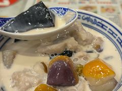 -广信牛奶甜品世家(台东店)