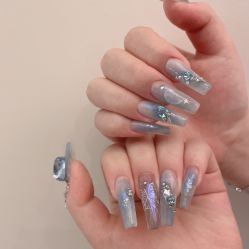 -Fanni美甲美睫皮肤管理