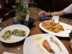 -赶海部落海鲜城(海阳路店)