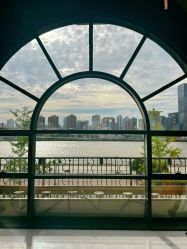 -花嫁丽舍婚礼殿堂(世博江景店)