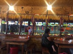 大堂-闯关东东北农家菜(崂山石老人店)