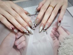 -UMl Nail 尤米美甲美睫半永久