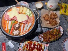 -七星布车休闲料理店