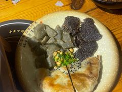 -民食香·腊排骨野生菌美食(木府店)