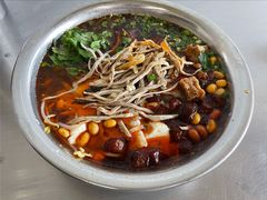 -老五鸡丝豆花面粉(瑞金北路68号院店)