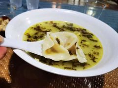 黄鱼馄饨-洪大妈·黄鱼面(金山嘴渔村店)