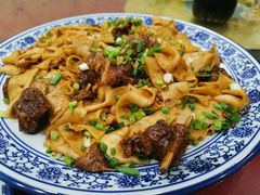 -壹阁胡羊焖饼(特色小吃街店)