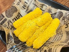 -BHC炸鸡(明洞总店)