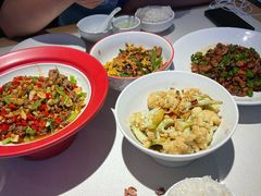 -湘鼎盛·大厨鲜炒湖南味(高新银泰店)