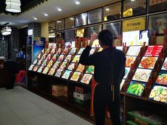 -何氏排骨(左家塘店)