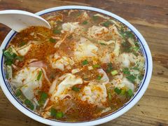 -胖子馄饨坊