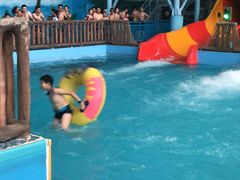 -青岛东方影都融创水世界