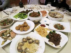 -天鹅湖大酒店