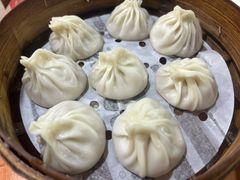 -莱莱小笼·乔艾