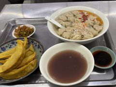 -金陵老丁家馄饨(新街口店)
