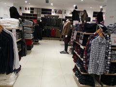 -优衣库(青岛伟东乐客城店)