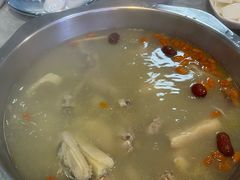 -光头药膳鸡(莱茵小镇店)