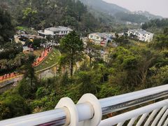 -梅岭月亮湾山体公园