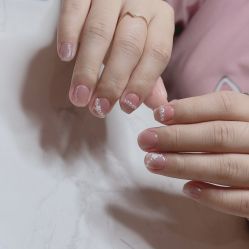 -Fanni美甲美睫皮肤管理